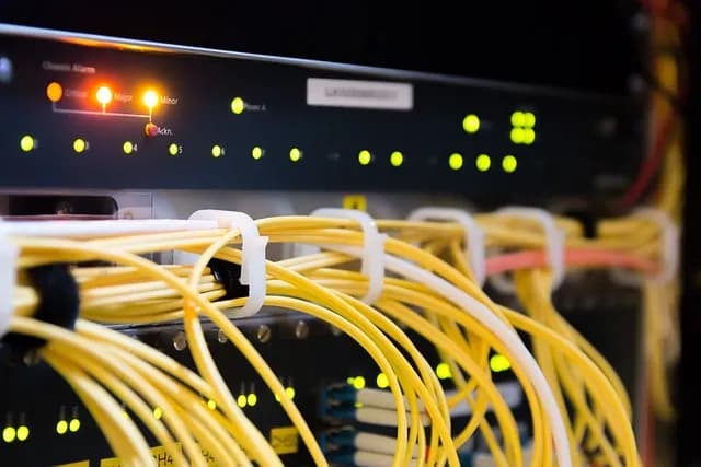 Ile prądu zużywa router? Poznaj koszty i sposoby oszczędzania