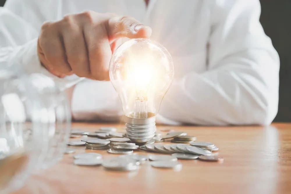 Zużycie prądu przez radio: Koszty i oszczędności w domu