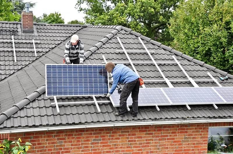 Fotowoltaika jak montować - uniknij najczęstszych błędów w instalacji